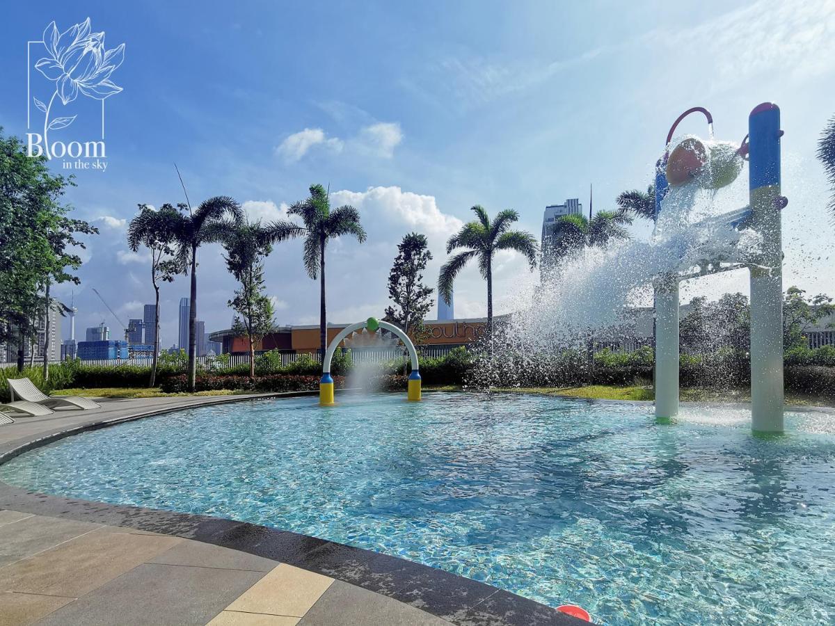 Trion Kl High Floor Corner Unit Free Parking Near Trx Kl Centre And Mrt Kuala Lumpur